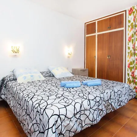 Melis 1 By Interhome Pals